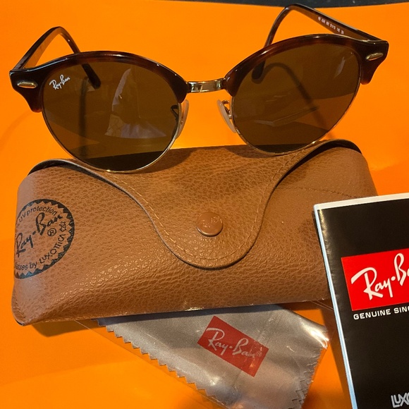 Ray-Ban Clubround Green Lens Tortoise Gold Frame Unisex Sunglasses RB4246 990 51 - Picture 1 of 12